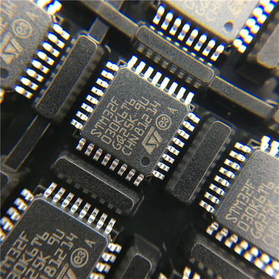 Ενσωματωμένοι MCU επεξεργαστές ST τριανταδυάμπιτο Eeprom αξίας μικροελεγκτών STM32F030K6T6 ΒΡΑΧΙΟΝΩΝ τριανταδυάμπιτοι