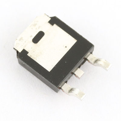 AOD5N40 Thyristor διόδων MOSFETs 400V 4.2A Ν άλφα και ωμέγα ημιαγωγός καναλιών
